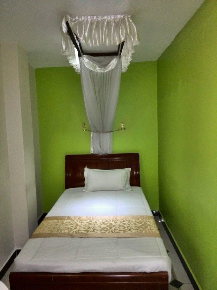 La Grande Hotel Kampala Zewnętrze zdjęcie