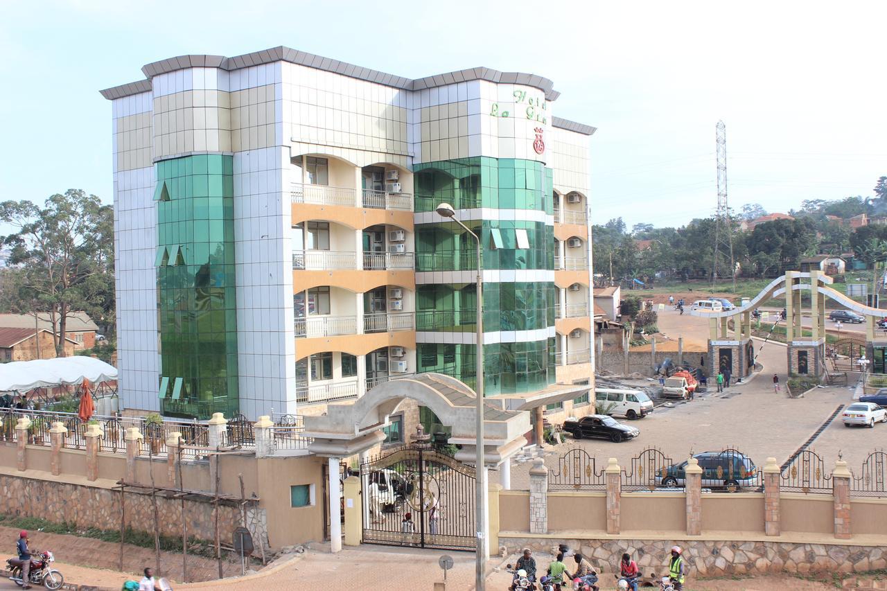 La Grande Hotel Kampala Zewnętrze zdjęcie