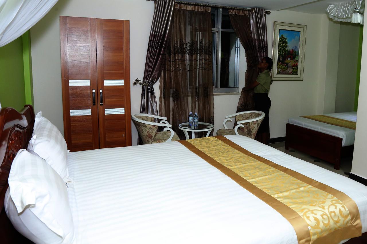 La Grande Hotel Kampala Zewnętrze zdjęcie